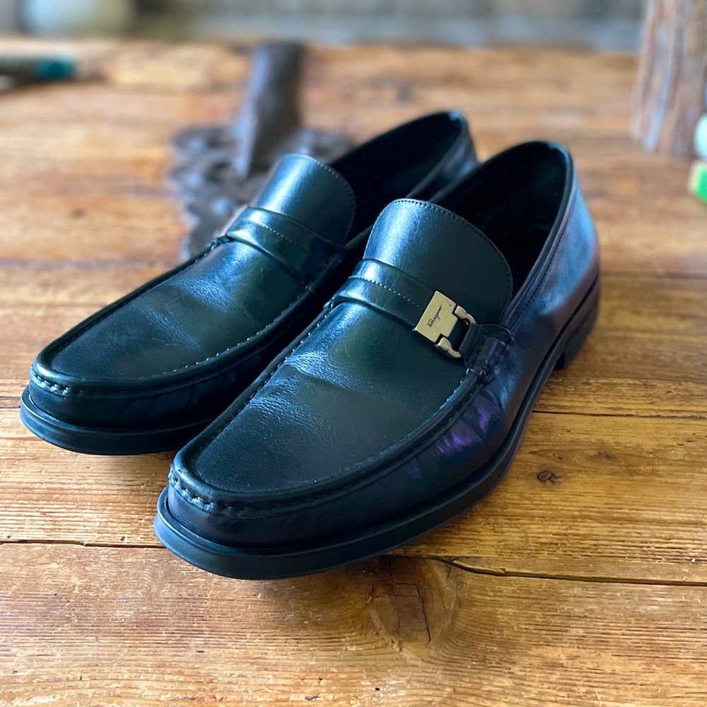 Salvatore Ferragamo Loafers Size 11 EXCELLENT Condition